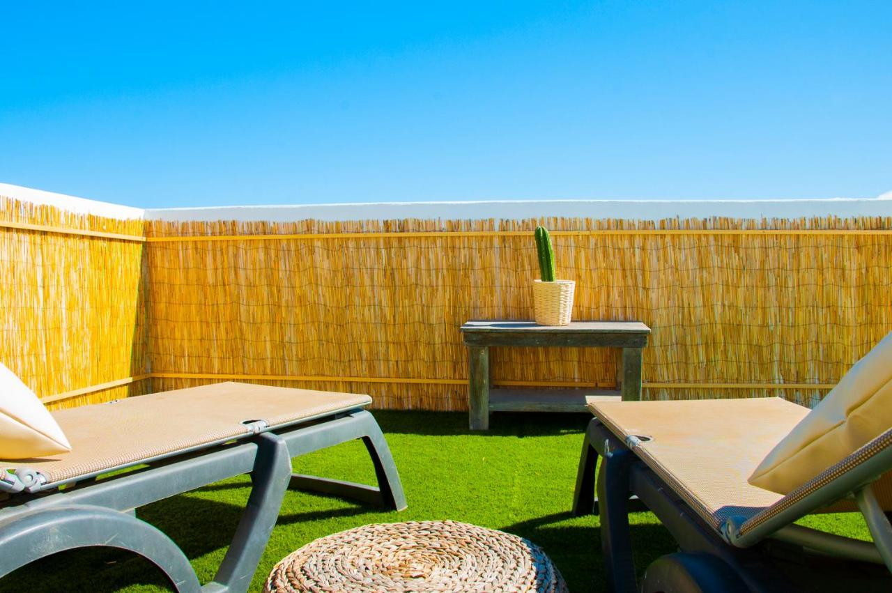 Arena Y El Mar Apartment Famara Ngoại thất bức ảnh